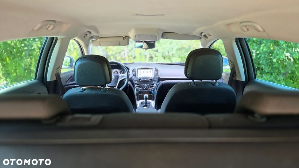 Opel Insignia - 11