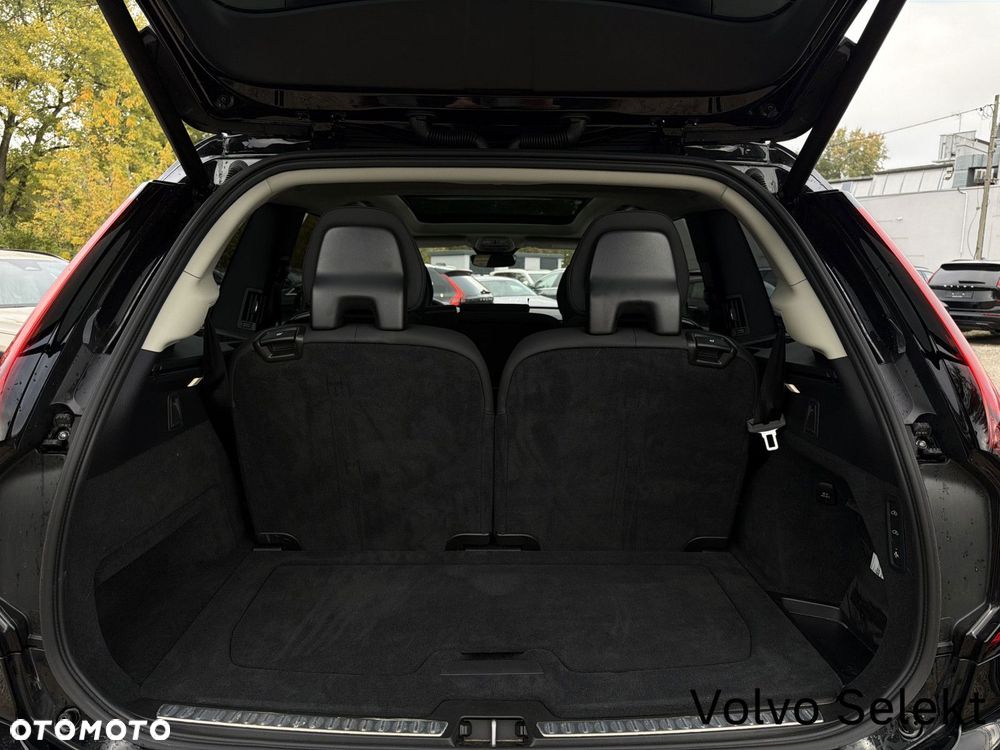 Volvo XC 90 - 20