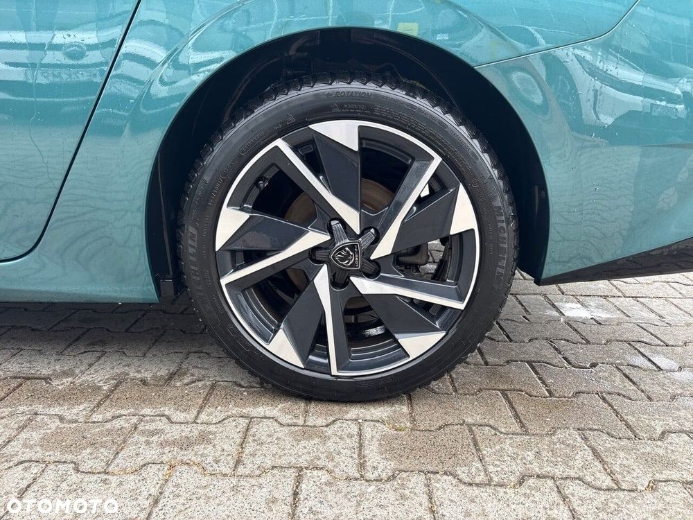 Peugeot 308 1.2 PureTech Allure S&S EAT8 - 11