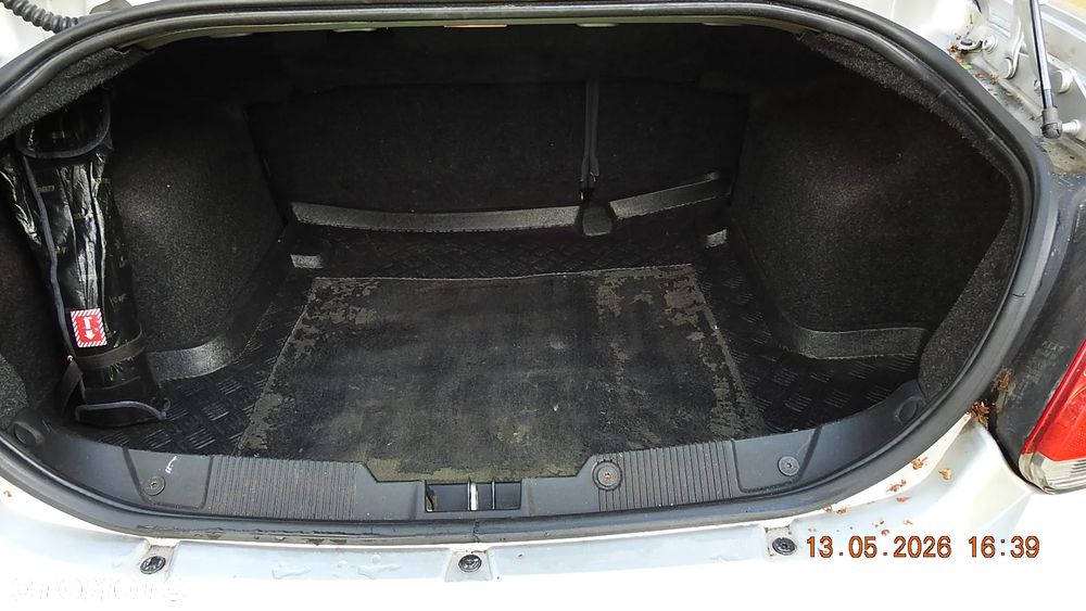 Fiat Linea 1.3 MJ 16V Dynamic - 11