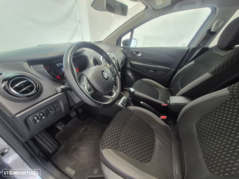 Renault Captur 0.9 TCE Exclusive - 10