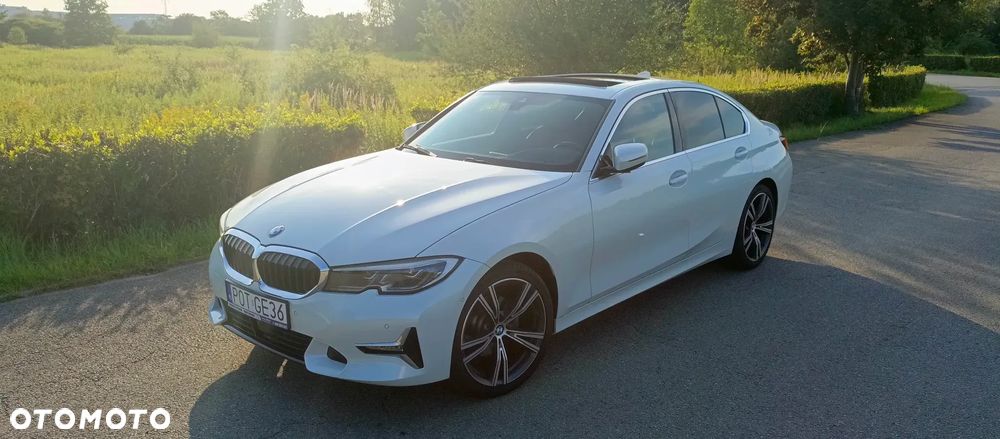 BMW Seria 3 320d Luxury Line sport - 3