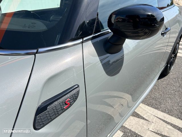MINI 3 Portas Cooper S Premium P. JCW Auto - 17