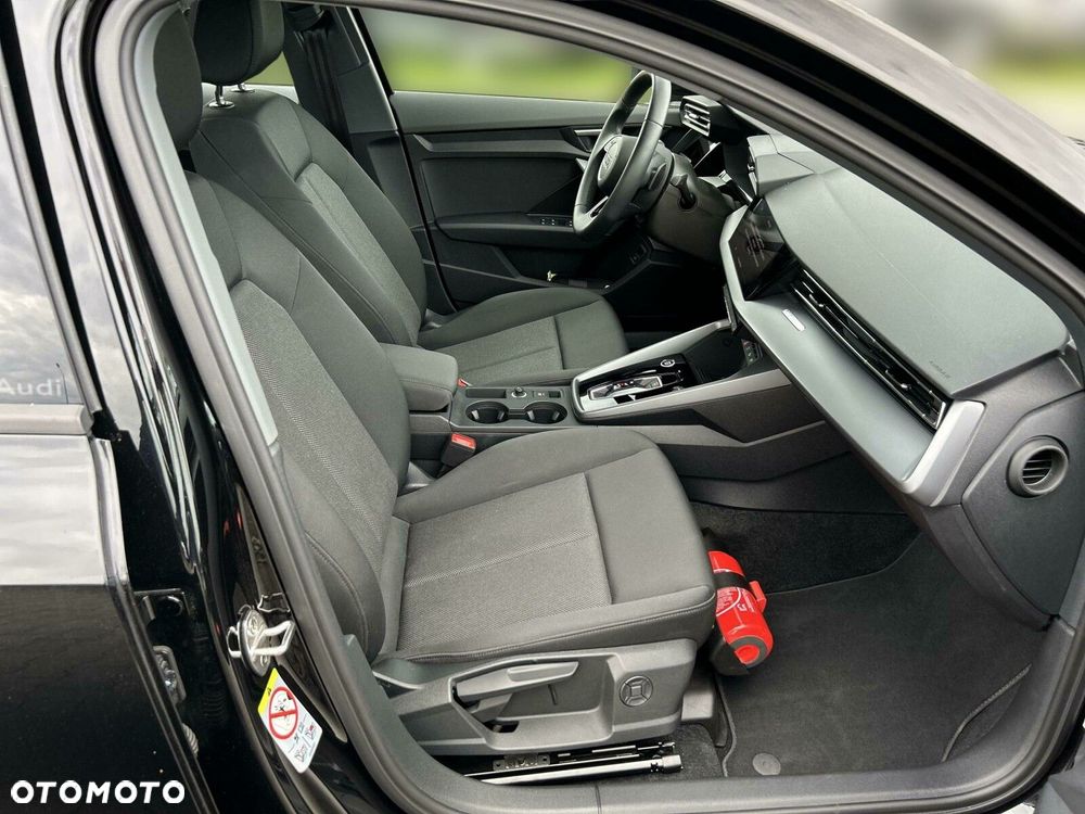 Audi A3 Sportback - 11