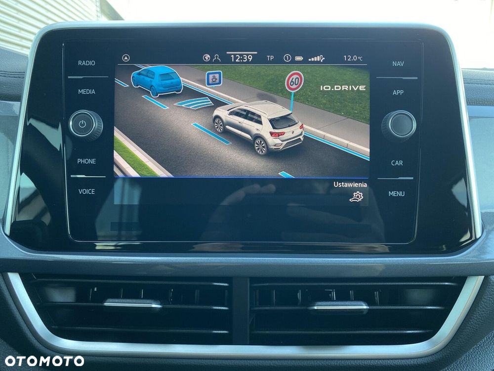 Volkswagen T-Roc - 37