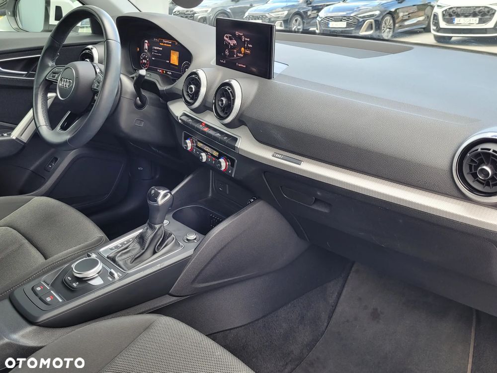 Audi Q2 35 TFSI Advanced S tronic - 19