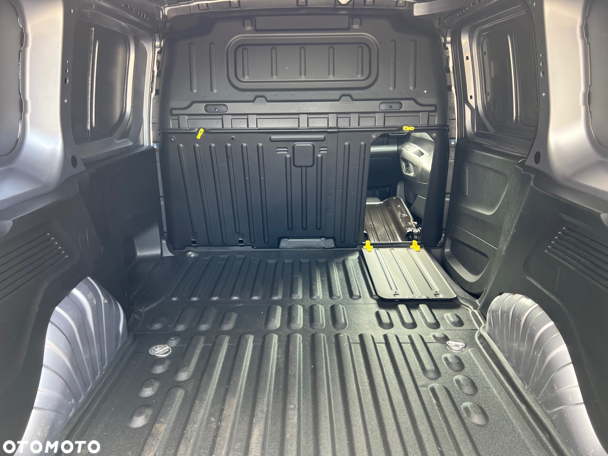 Citroën BERLINGO - 16