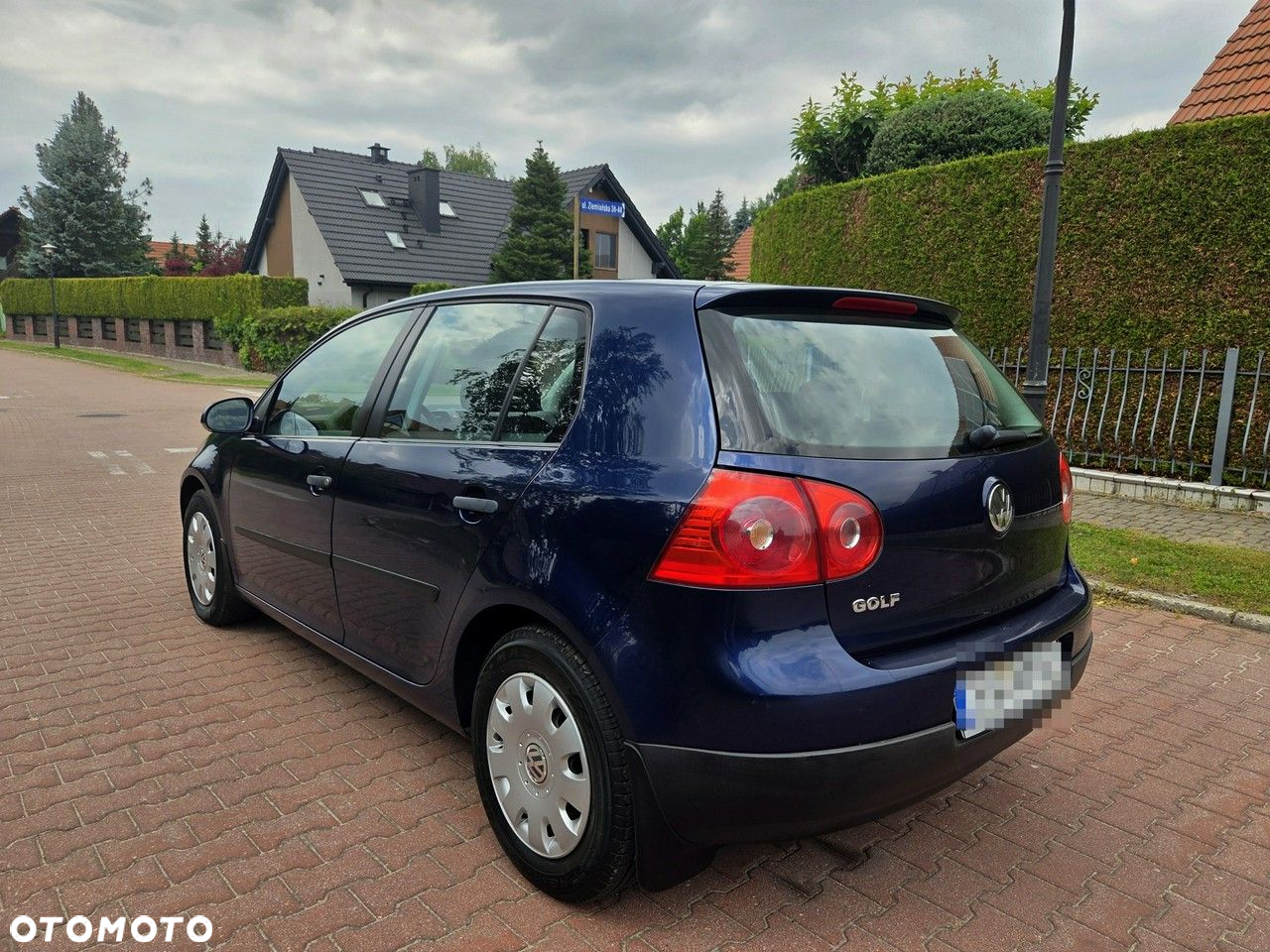 Volkswagen Golf 1.6 Comfortline - 4