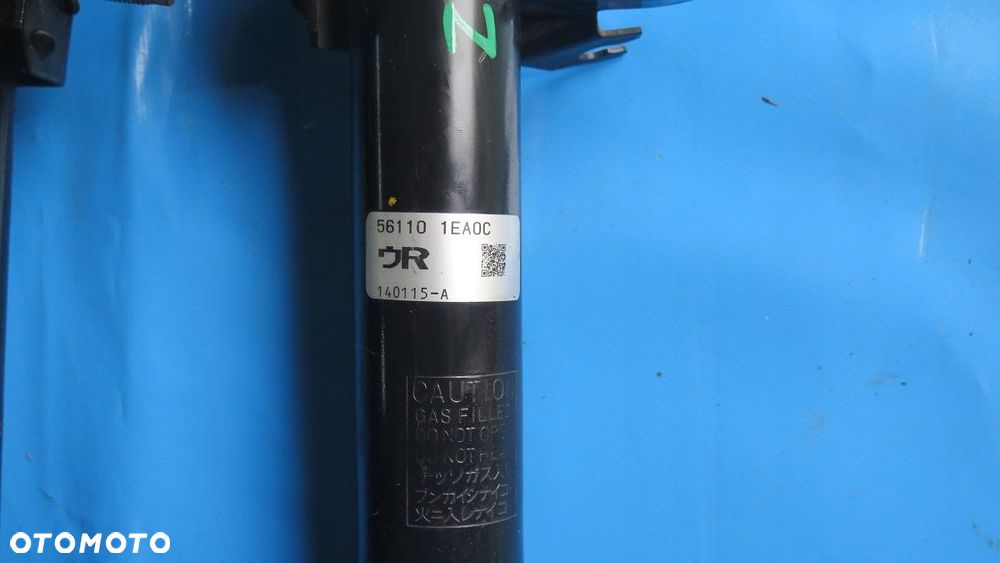 Amortyzatory przód komplet zawieszenie Nissan 370z - 2