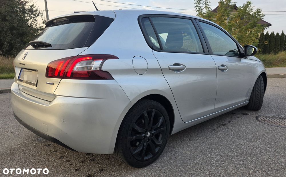 Peugeot 308 - 3