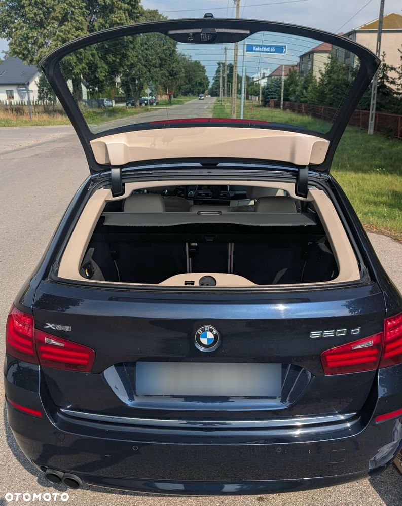 BMW Seria 5 520d xDrive Luxury Line - 14