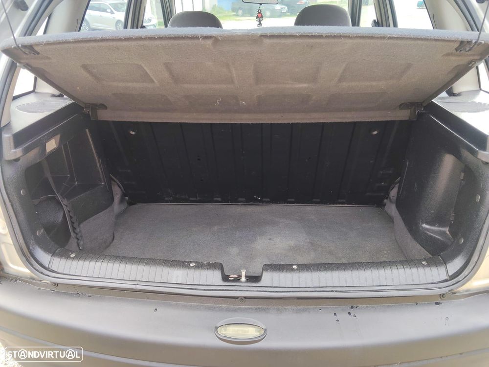 Opel Corsa 1.5 TD - 5