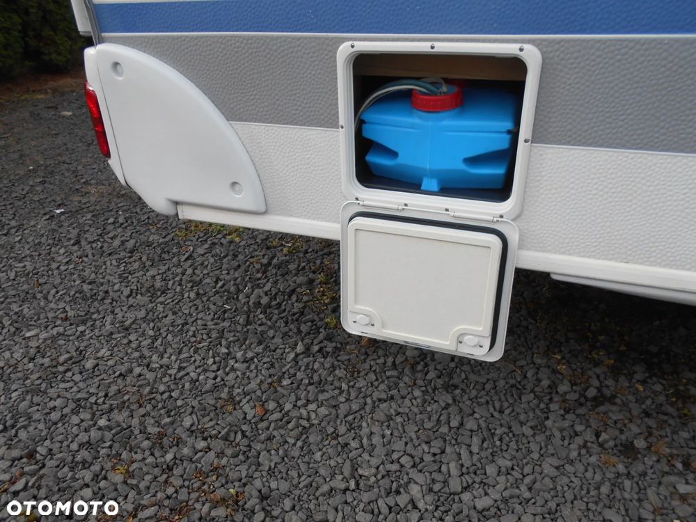 Hobby EXCLUSIVE 560 - 27