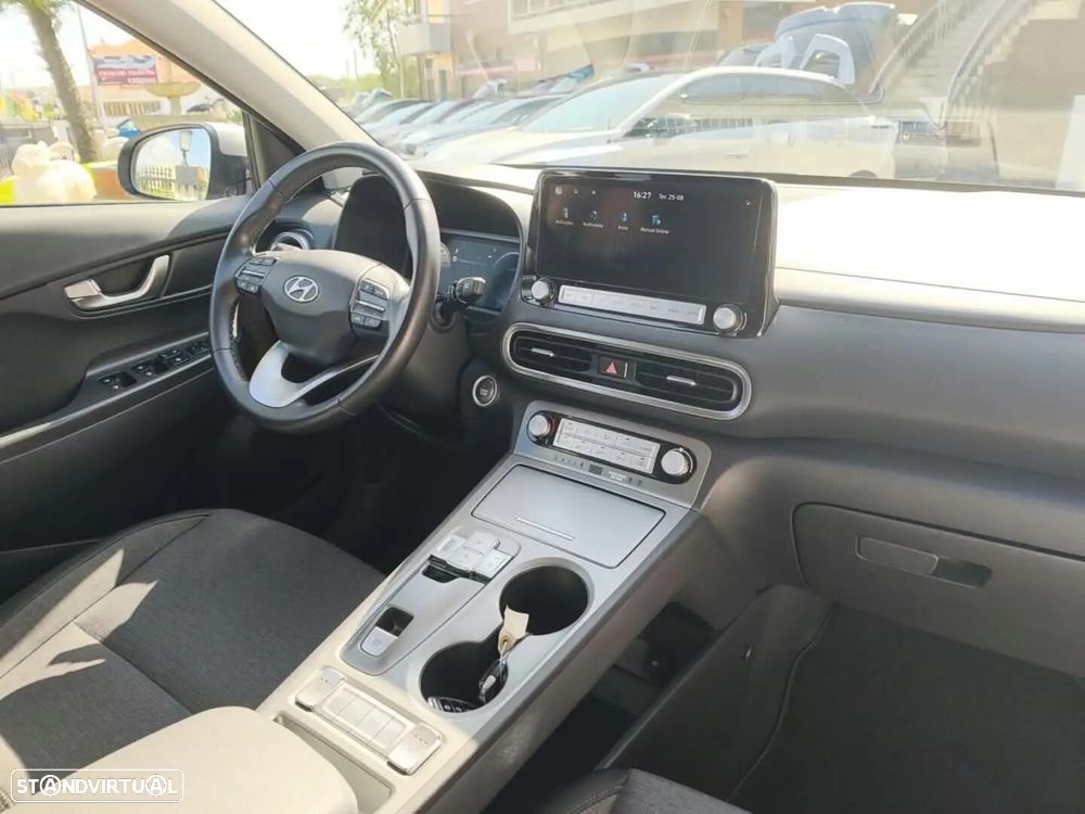 Hyundai Kauai 64 kWh Premium+P.Premium - 37