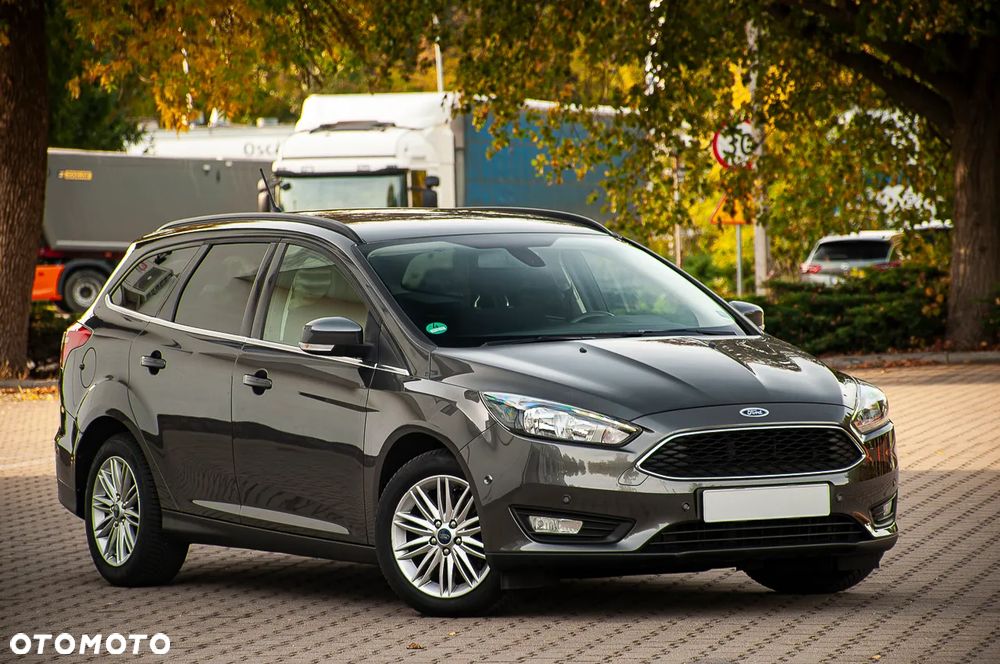 Ford Focus 1.5 EcoBoost Titanium ASS - 2