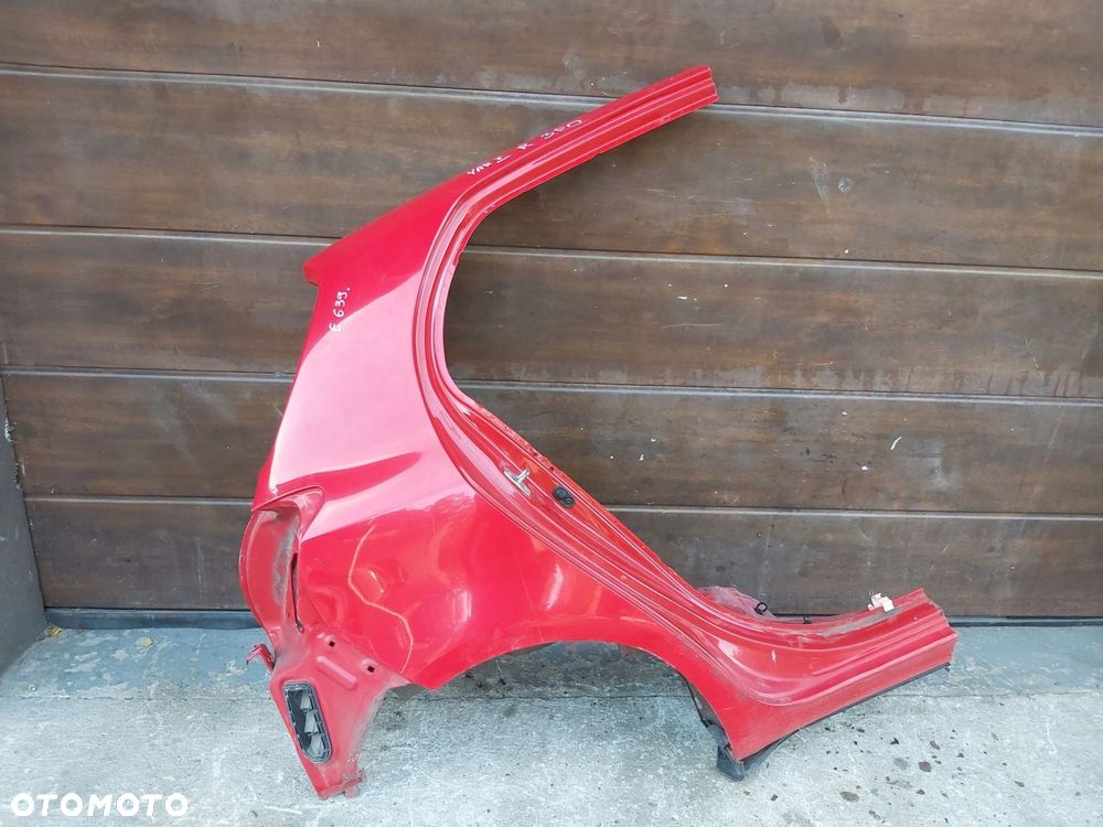 Toyota Yaris II błotnik ćwiartka prawy tył 1F8 - 1