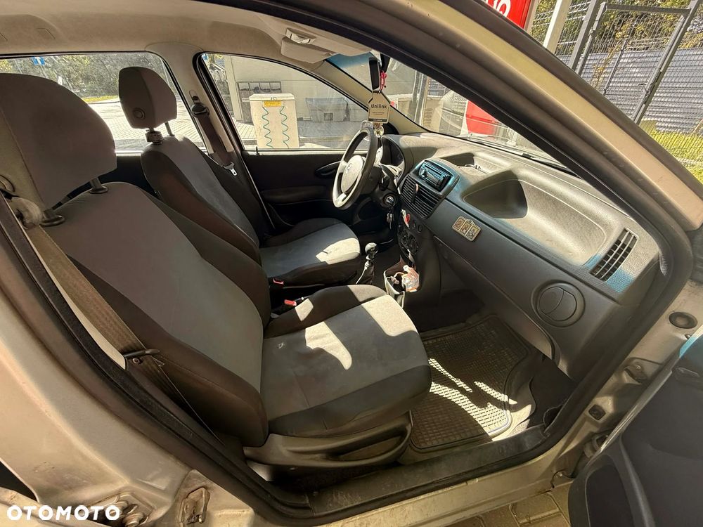 Fiat Punto 1.2 8V - 5