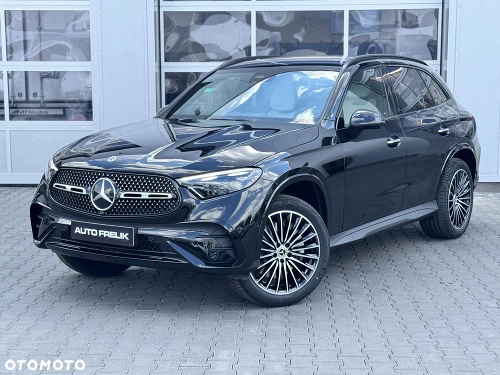 Mercedes-Benz GLC 300 e PHEV 4-Matic AMG Line - 3