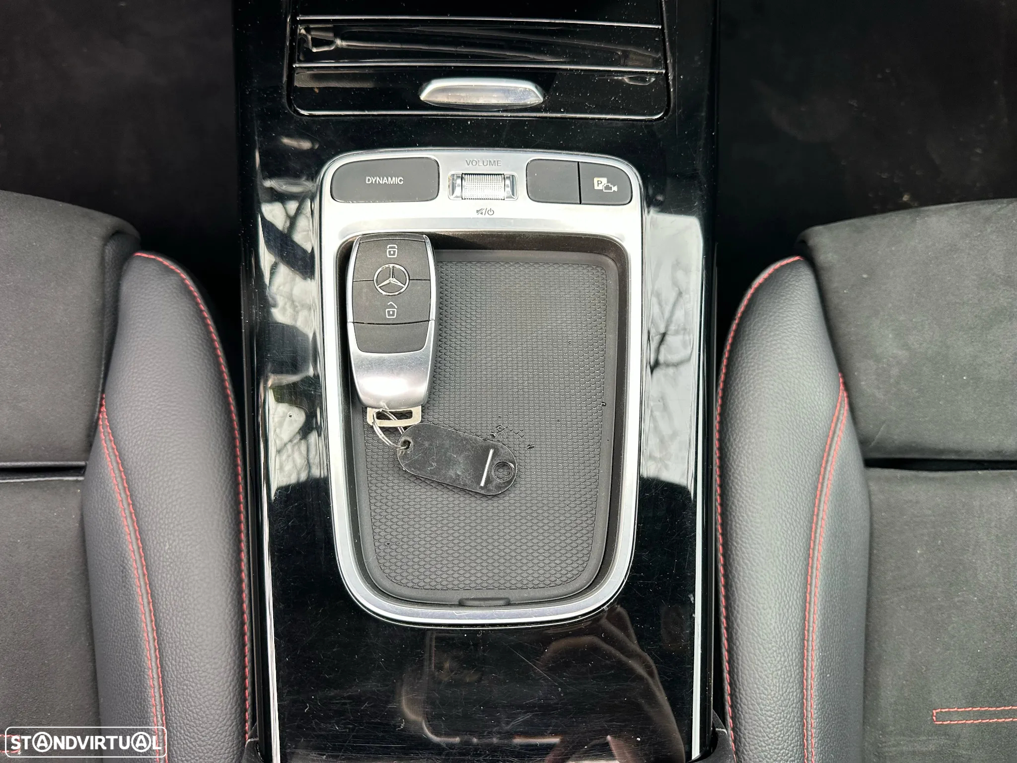 Mercedes-Benz A 180 d 8G-DCT AMG Line - 35