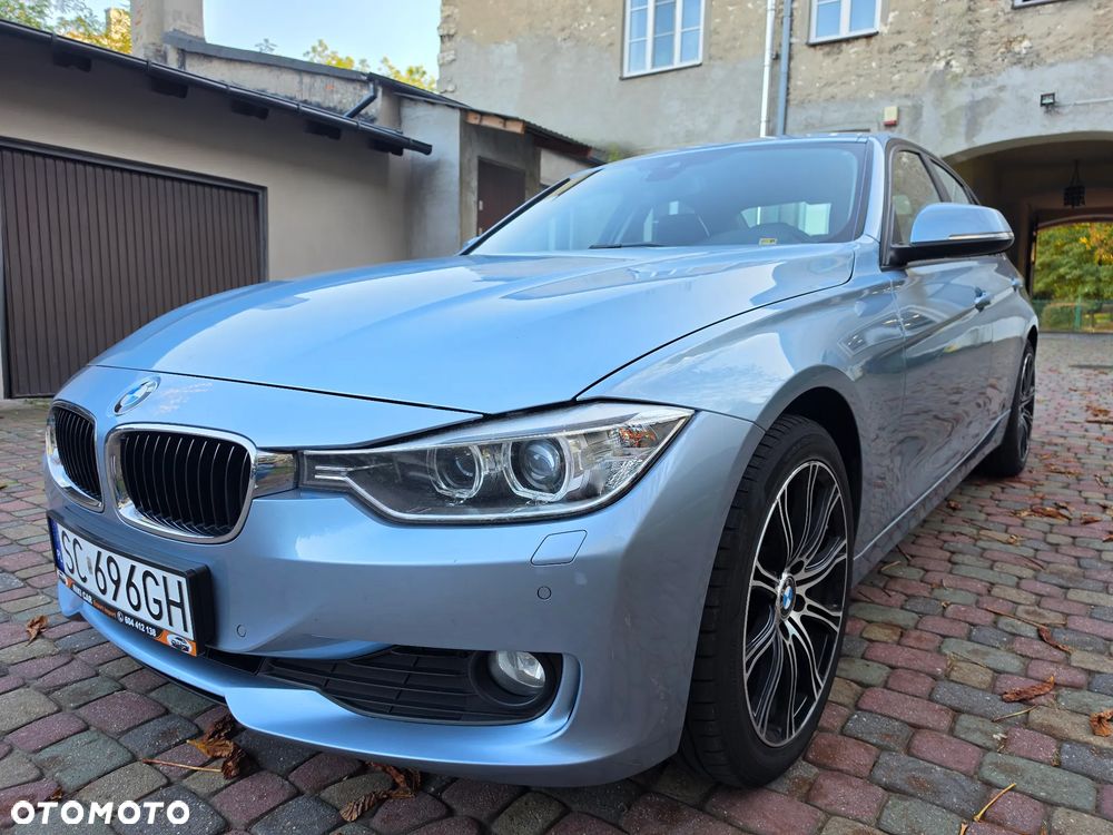 BMW Seria 3 2013 photo 2
