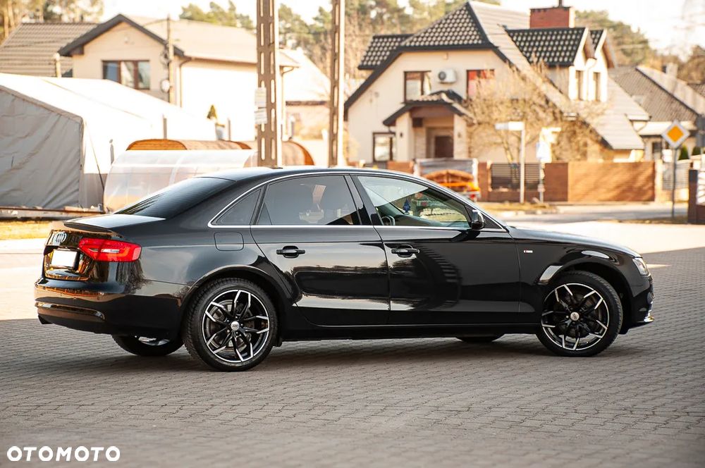 Audi A4 Limousine 1.8 TFSI S line Sportpaket - 17