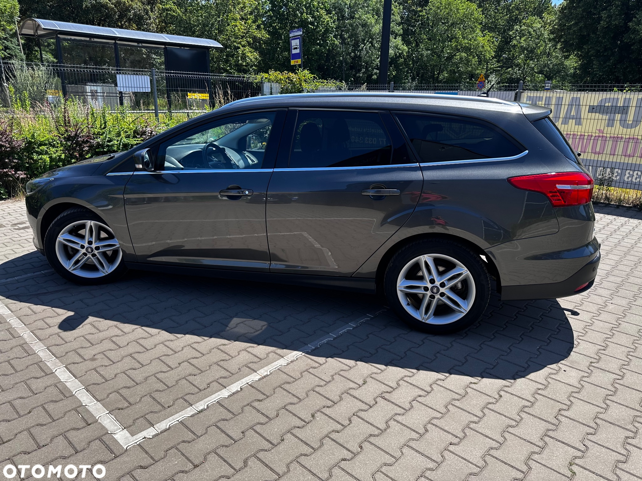 Ford Focus Turnier 1.5 EcoBoost Start-Stopp-System Business Edition - 16
