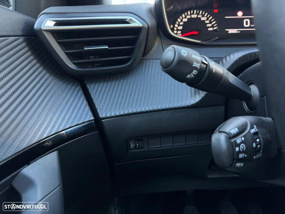 Peugeot 2008 1.2 PureTech SE Style - 9
