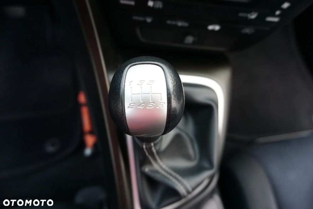 Honda Civic 1.8 Comfort - 14