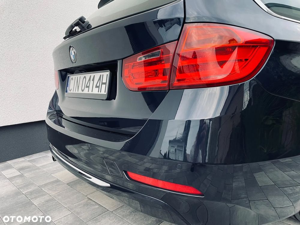 BMW Seria 3 318d Blue Performance Luxury Line - 13