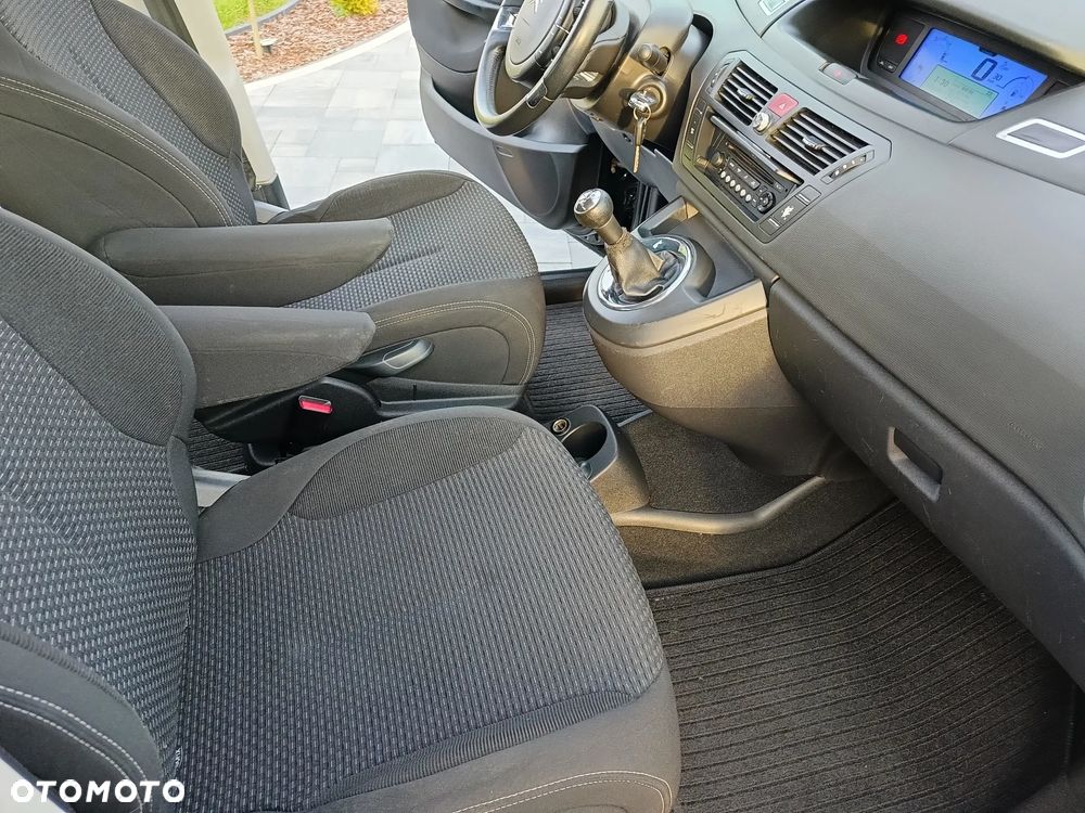 Citroën C4 Picasso - 15