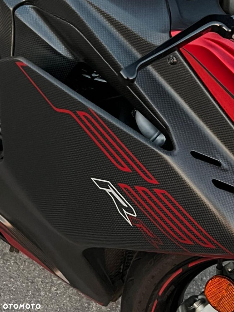 MV AGUSTA F3 - 5