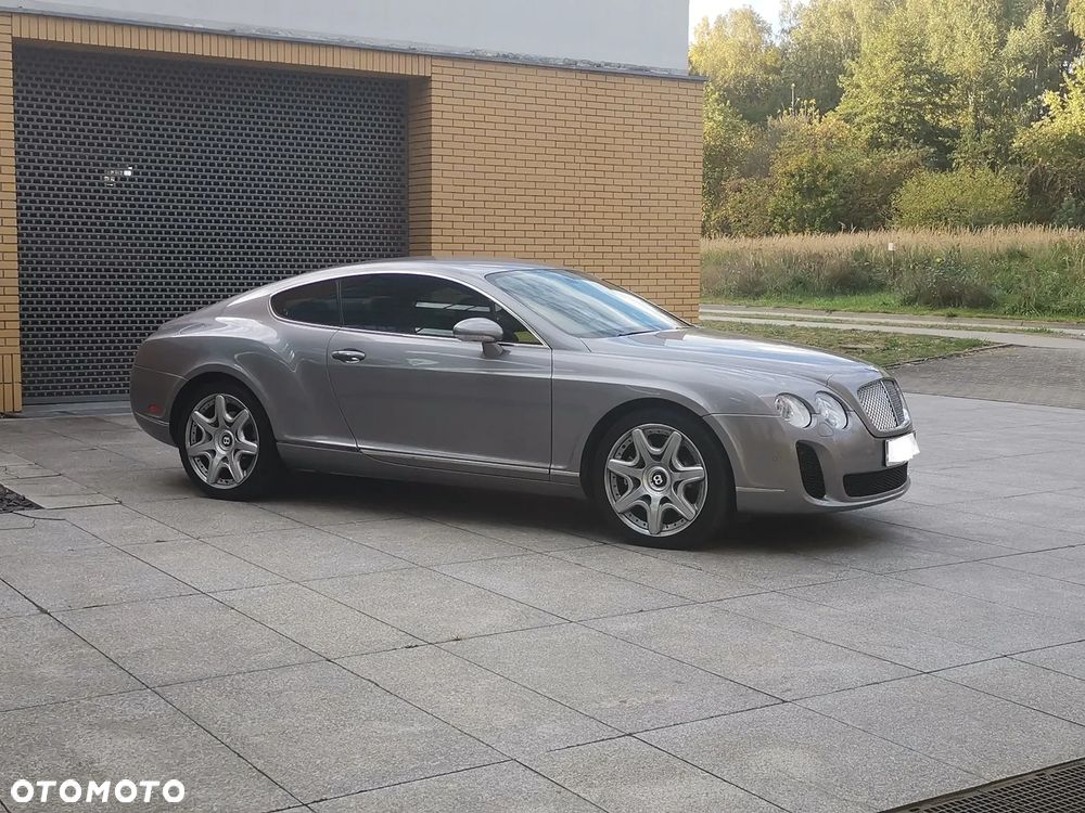 Bentley Continental GT Standard - 9
