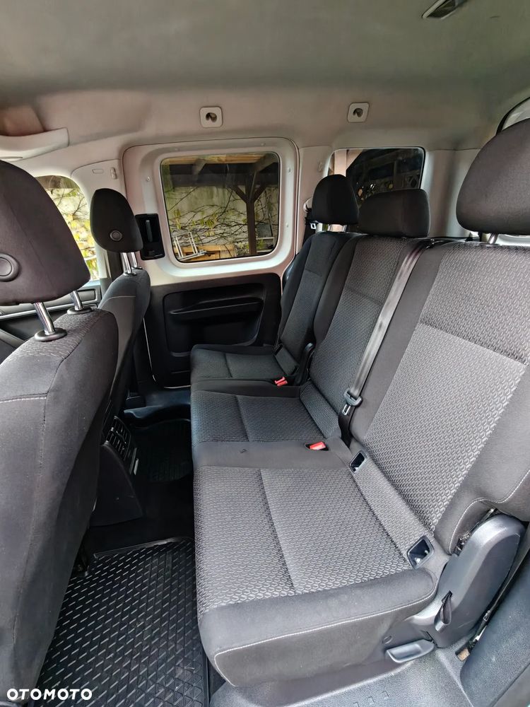 Volkswagen Caddy 2.0 TDI Comfortline - 11