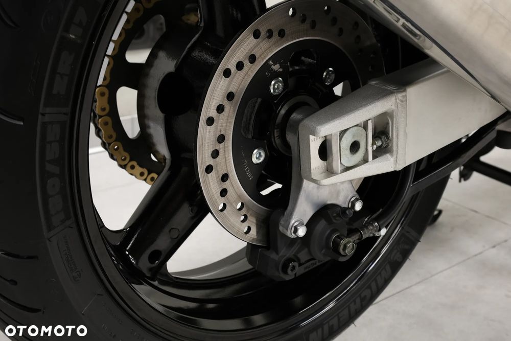 Suzuki Bandit - 38