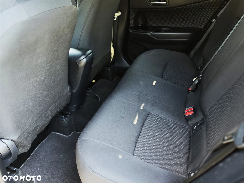Toyota C-HR 1.8 Hybrid Dynamic - 31