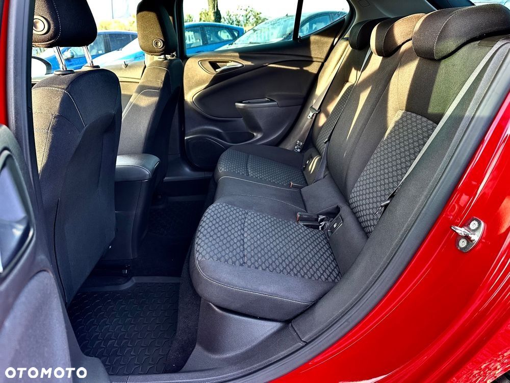 Opel Astra 1.4 Turbo Edition - 13