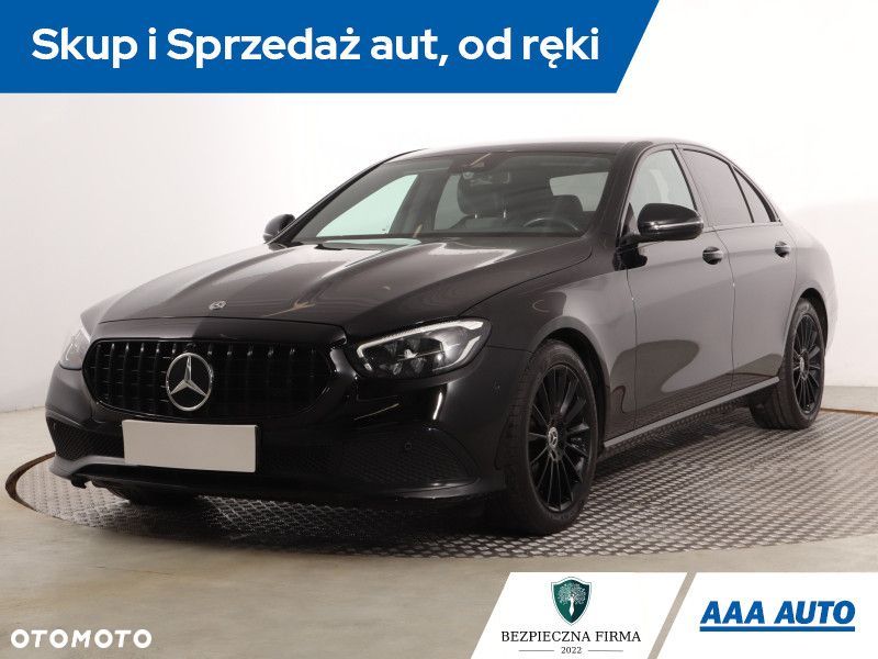 Mercedes-Benz Klasa E - 3