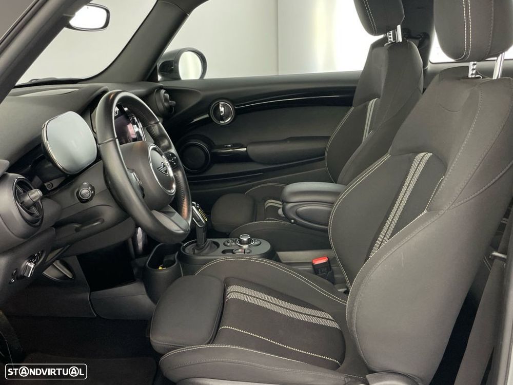 MINI 3 Portas Cooper SE - 11