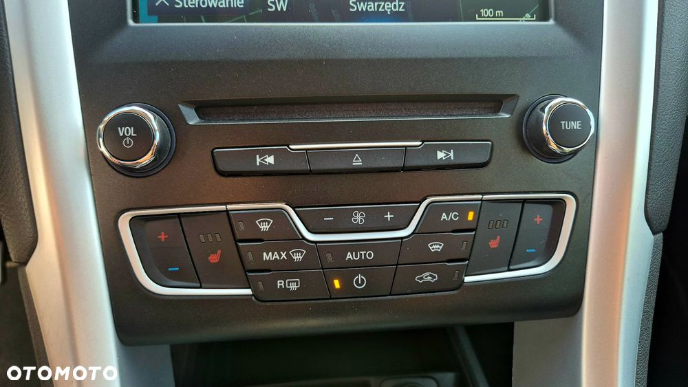 Ford Mondeo 1.5 EcoBoost Titanium - 22