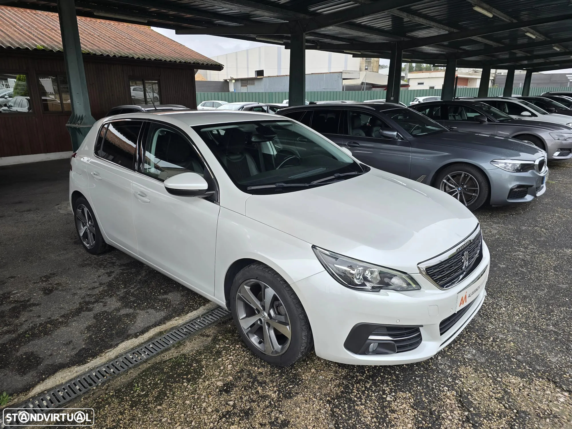 Peugeot 308 1.5 BlueHDi Allure Pack - 9