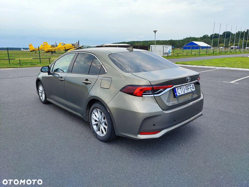 Toyota Corolla 1.6 Comfort - 5