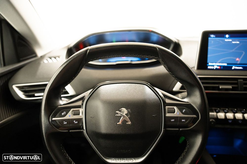 Peugeot 3008 1.2 PureTech Active - 12