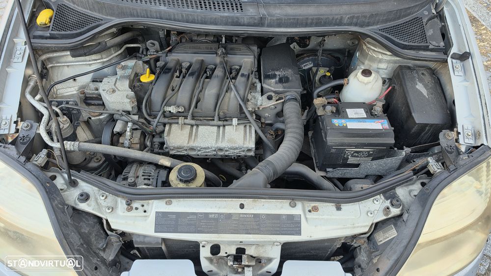Renault Scénic 1.4 16V RXE AC - 21