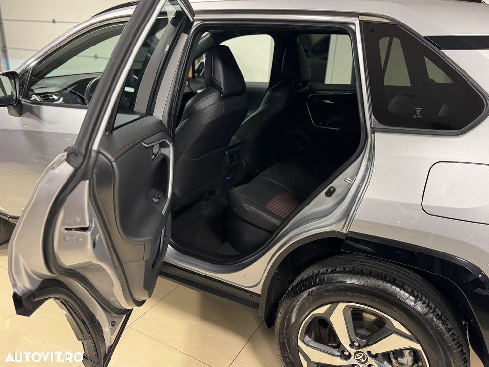 Toyota RAV4 Technik- und Style Paket - 9