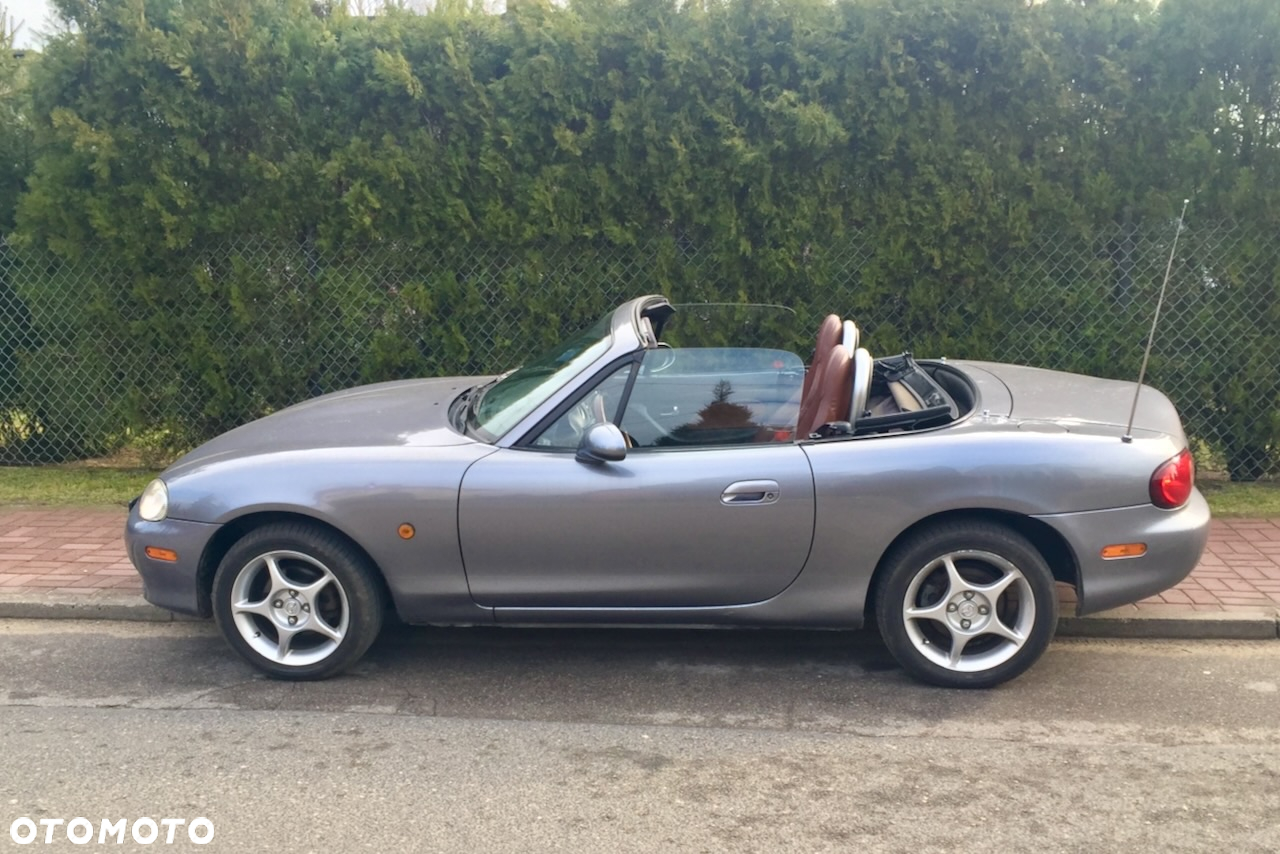 Mazda MX-5 1.6i 16V - 7