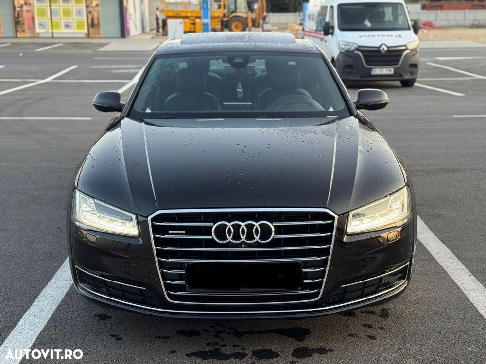 Audi A8 - 9