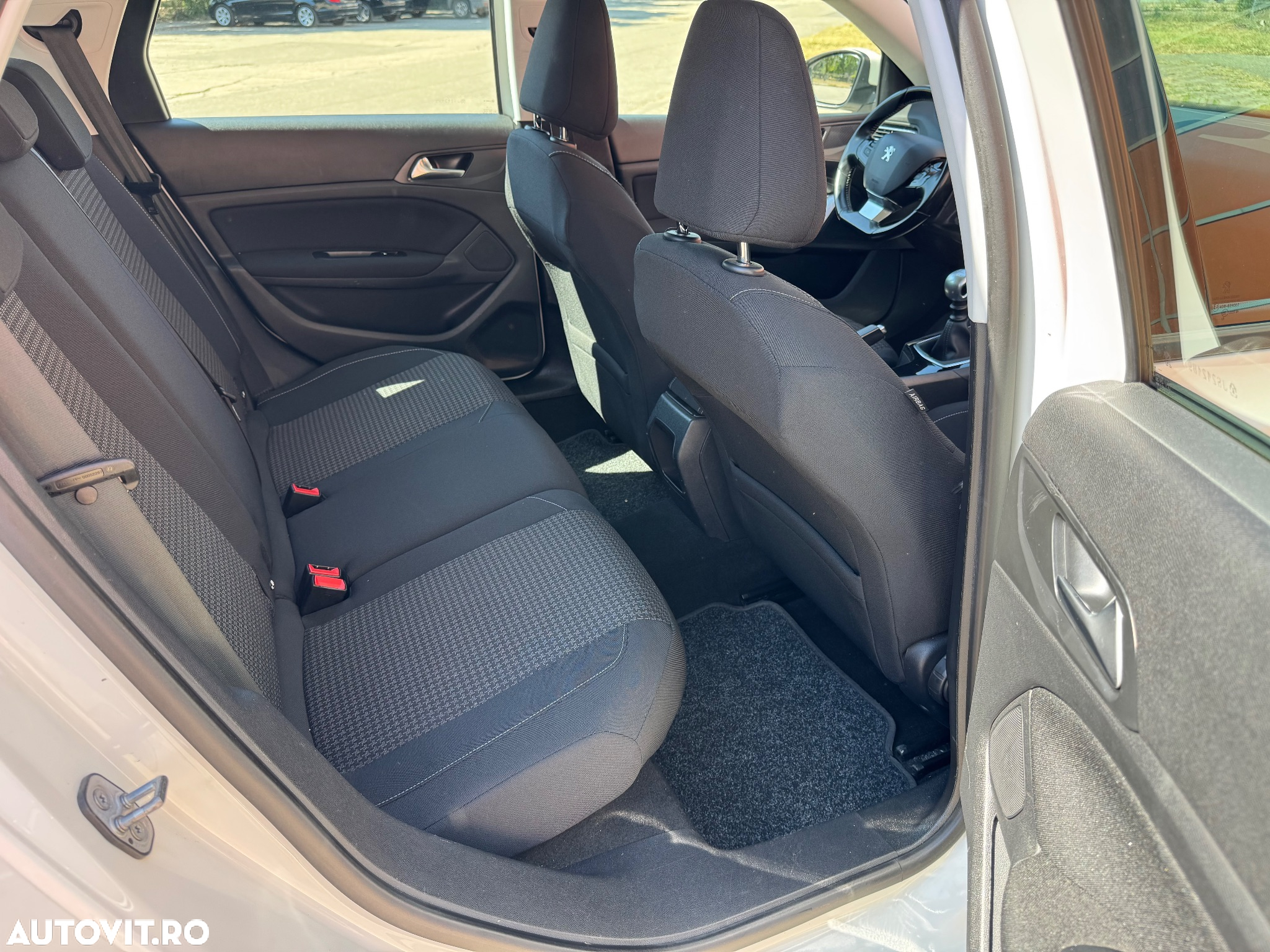 Peugeot 308 SW BlueHDi 130 Allure Pack - 7