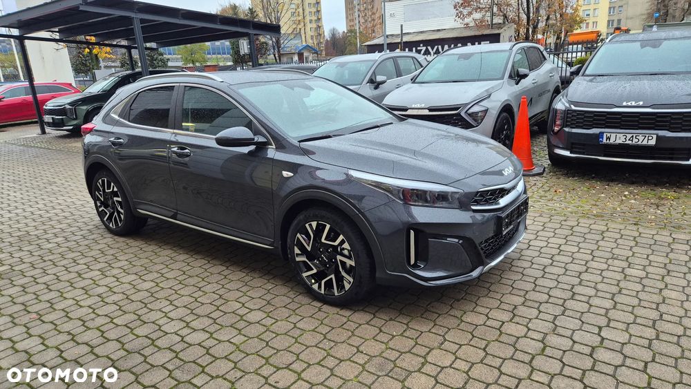 Kia XCeed 1.6 T-GDI Tribute DCT - 4
