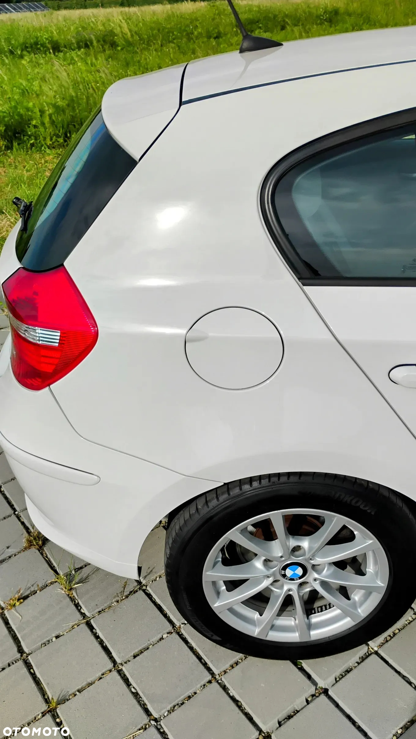BMW Seria 1 116i - 25