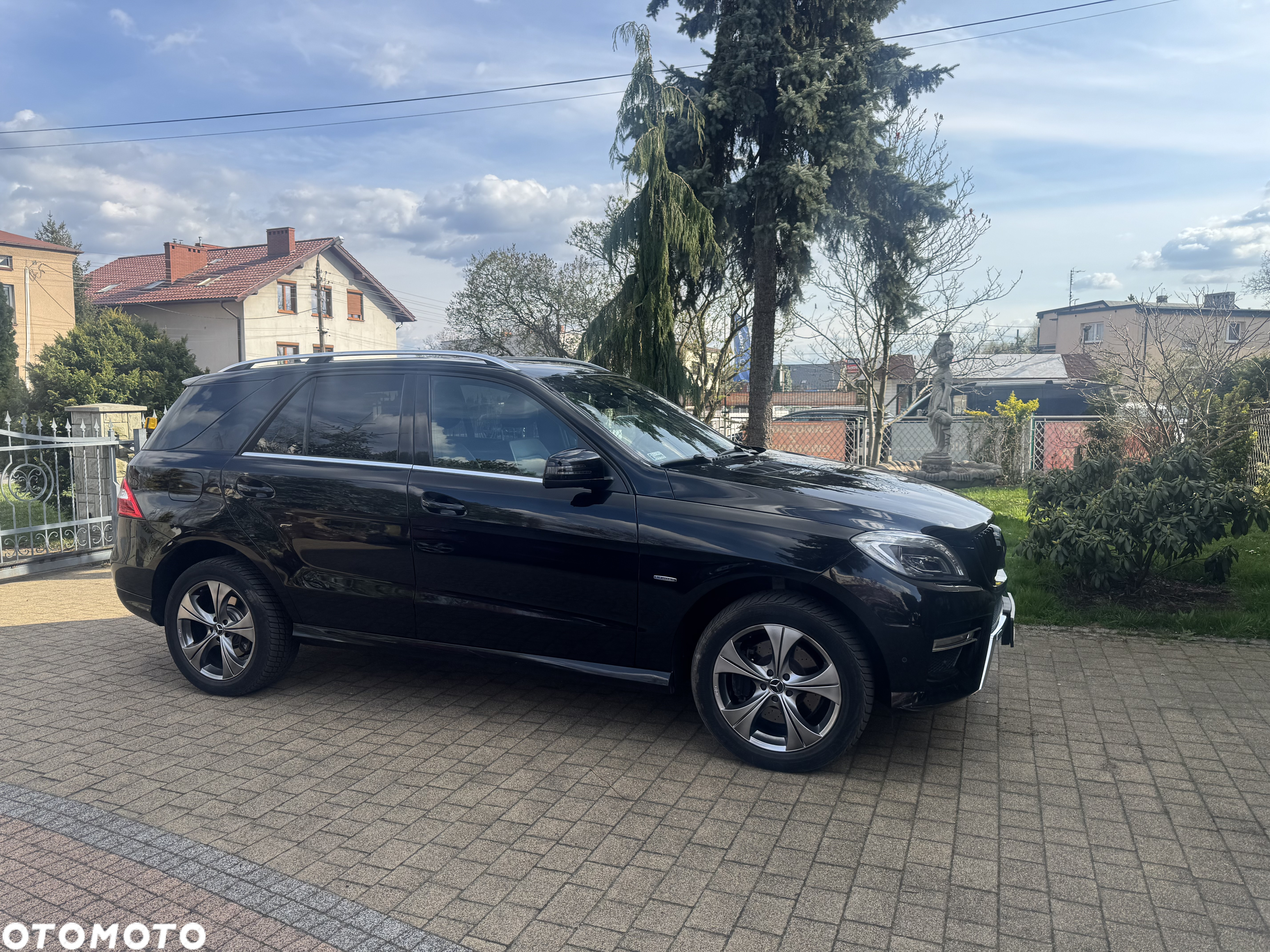 Mercedes-Benz ML 350 BlueTEC 4MATIC 7G-TRONIC - 26